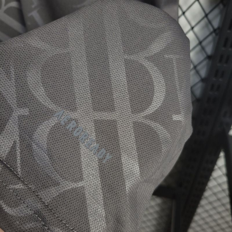 24-25 Camiseta Real Madrid Tercera Fan Version