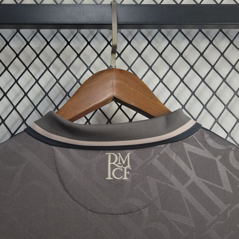 24-25 Camiseta Real Madrid Tercera Fan Version