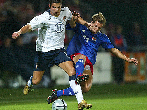 2004 Camiseta Portugal Visita Retro RONALDO #17 Talla M Entrega Inmediata