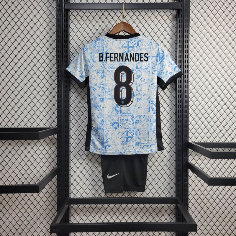 2024 Uniforme Portugal Visita Niños