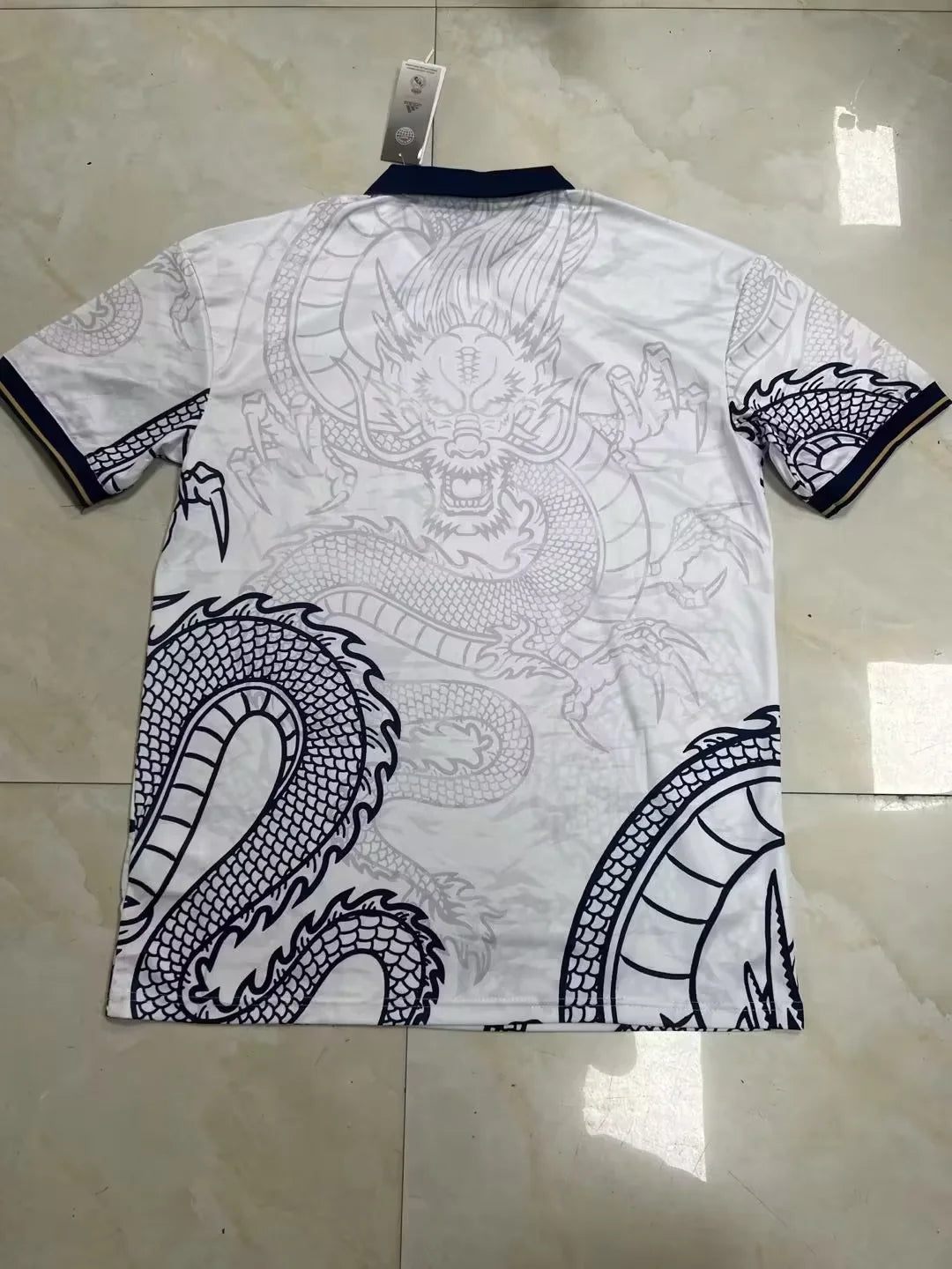 22-23 Camiseta Real Madrid Special Fan Version