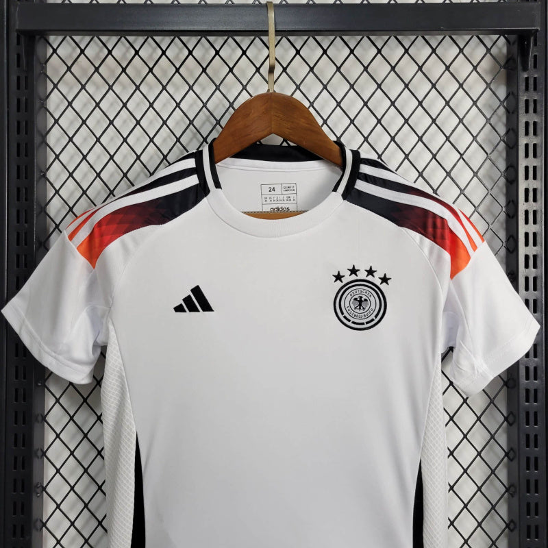 24-25 Uniforme Alemania Casa Niños