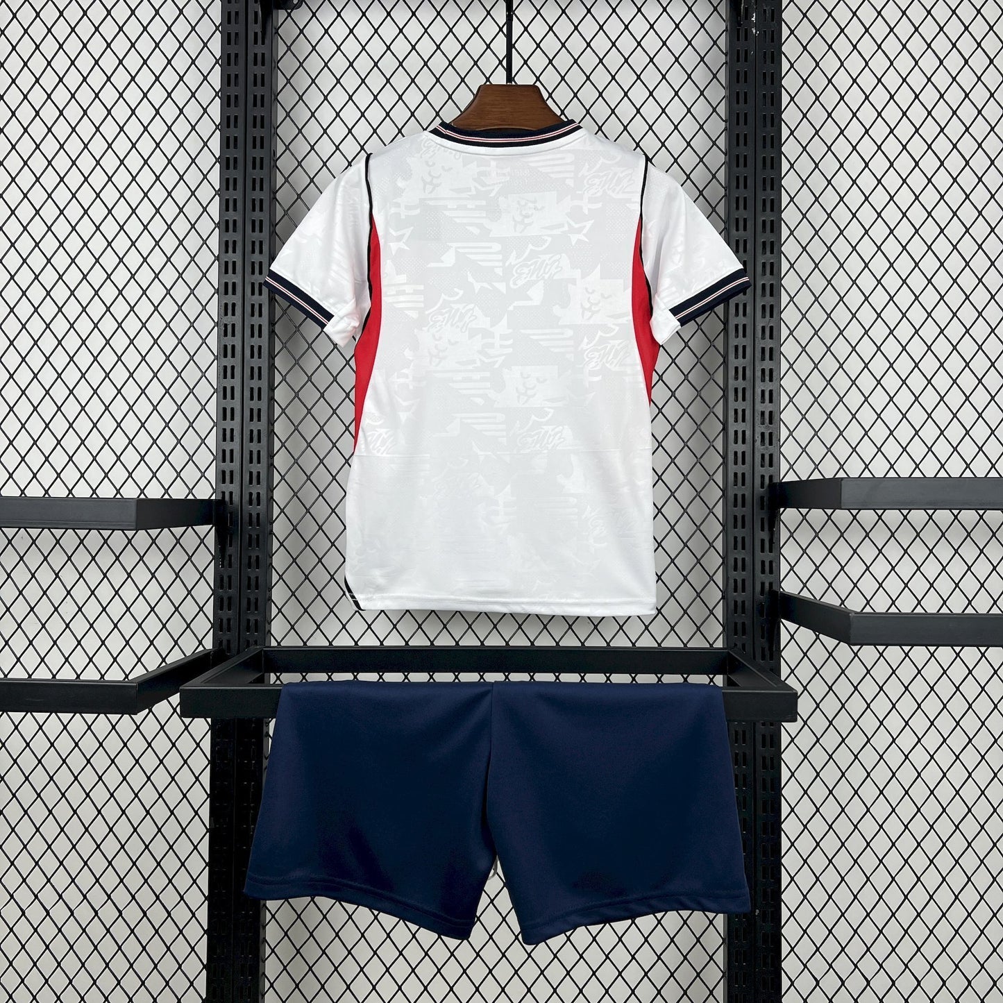 2026 Uniforme Inglaterra Casa Niños