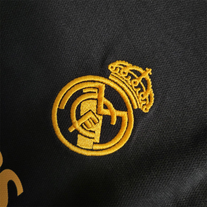 23-24 Uniforme Real Madrid Tercero Niños