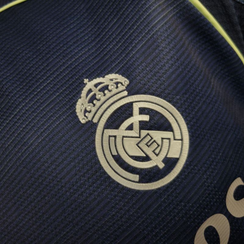 25-26 Camiseta Real Madrid Visita Player Version