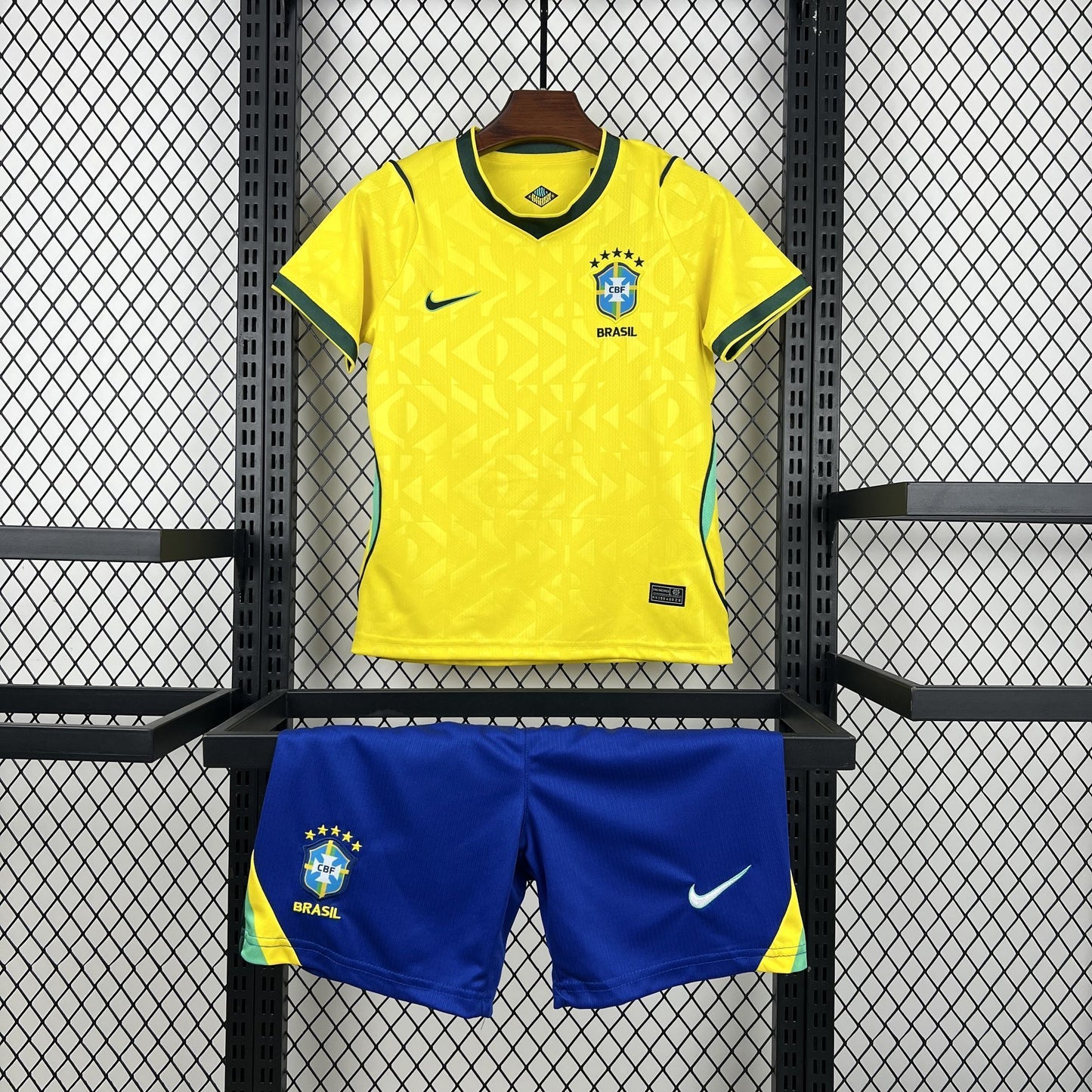 2026 Uniforme Brasil Casa Niños