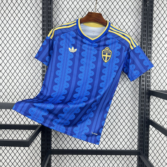 2026 Camiseta Suecia Visita Fan Version